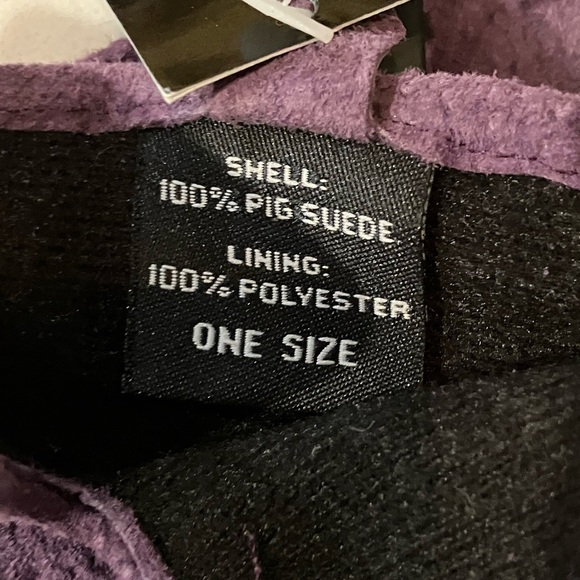 Women’s one size (small to medium) Bijou Terner Elegant Purple Suede Gloves - Picture 4 of 9